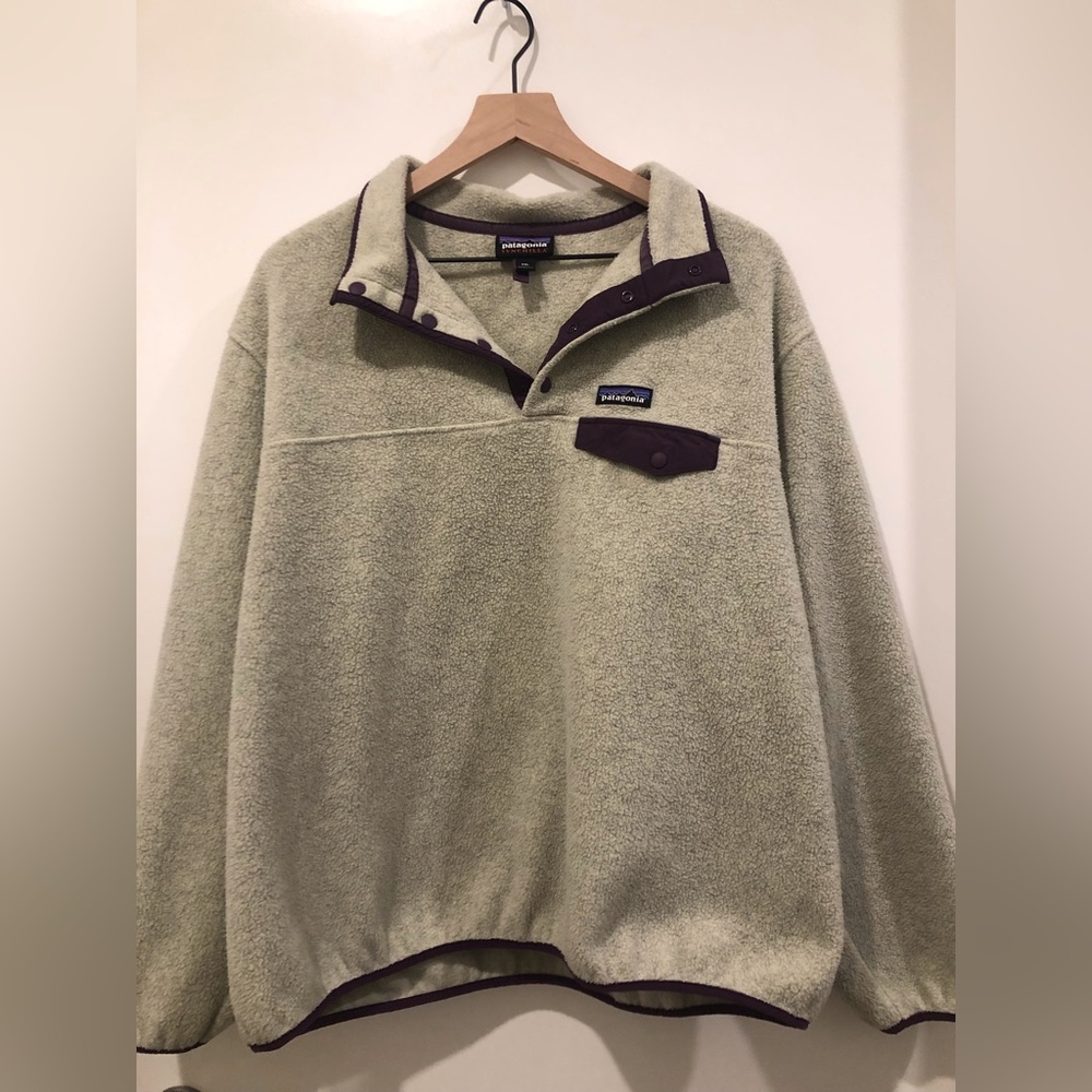 Patagonia Women’s Lightweight Synchilla Snap-T Fleece Pullover XXL